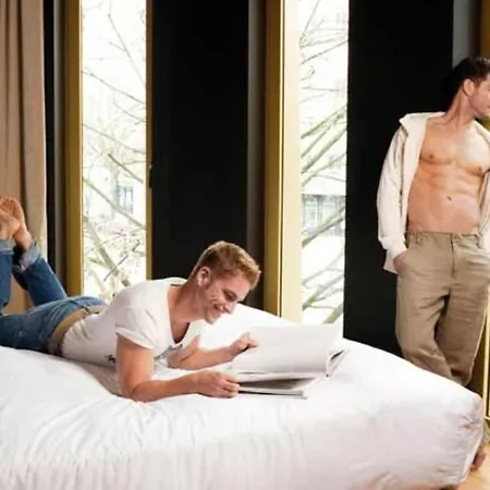 O4m Exclusive Lgbtq Adult Only Отель типа 